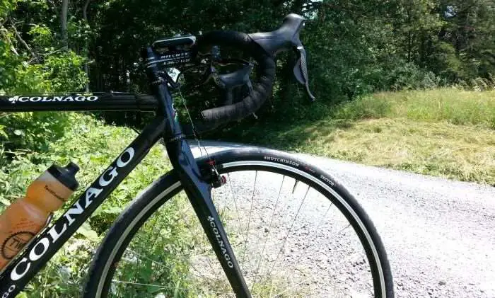 gravel bike with rim brakes