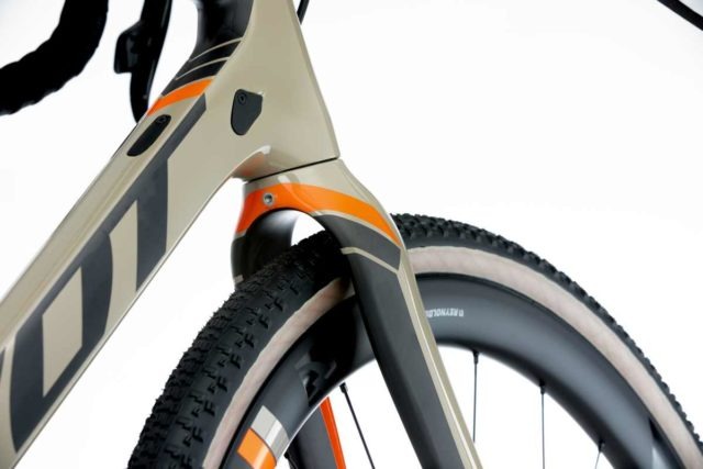 pivot cycles vault gravel bike