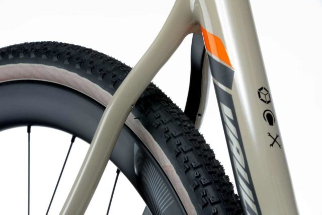pivot cycles vault gravel bike