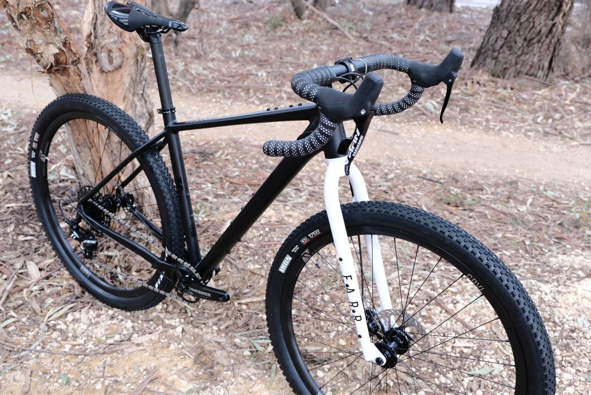 frame gravel bike